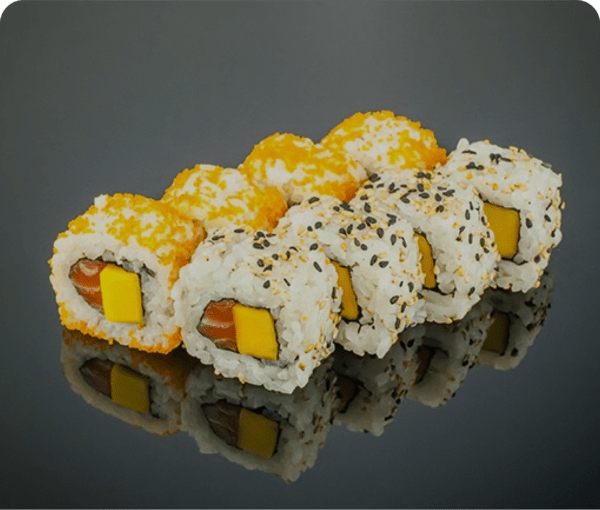 Sake Mango Inside-Outside Roll (8 Stuck)